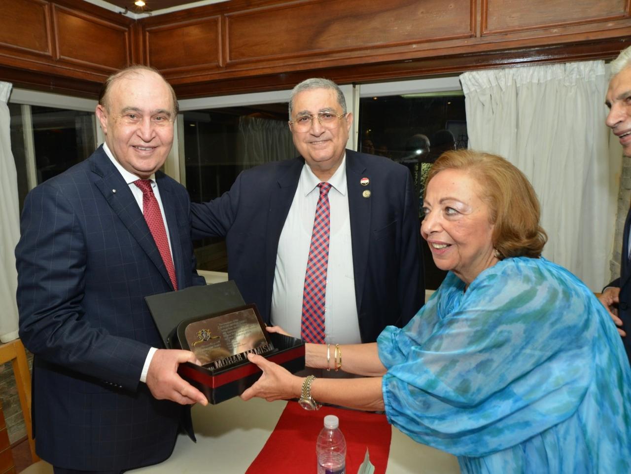 project-slider-image